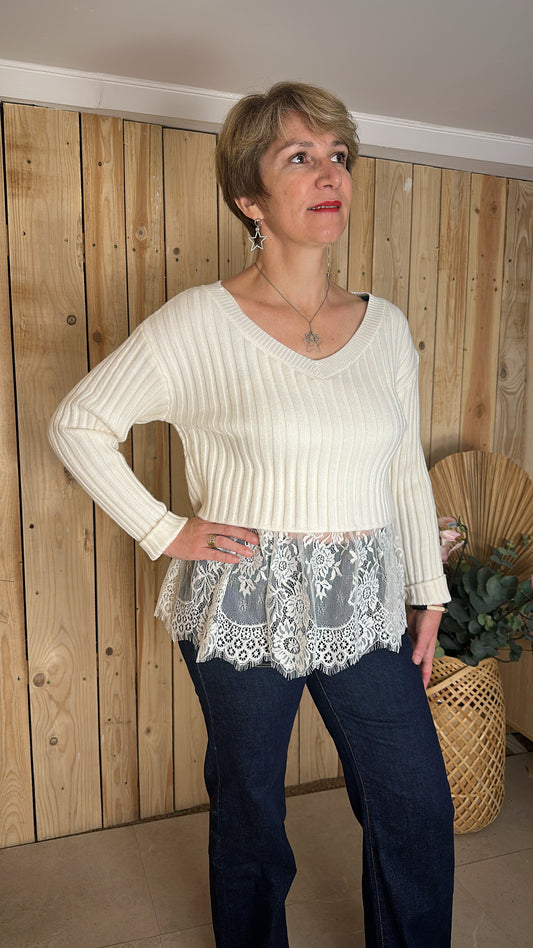 Pull à doublure dentelle