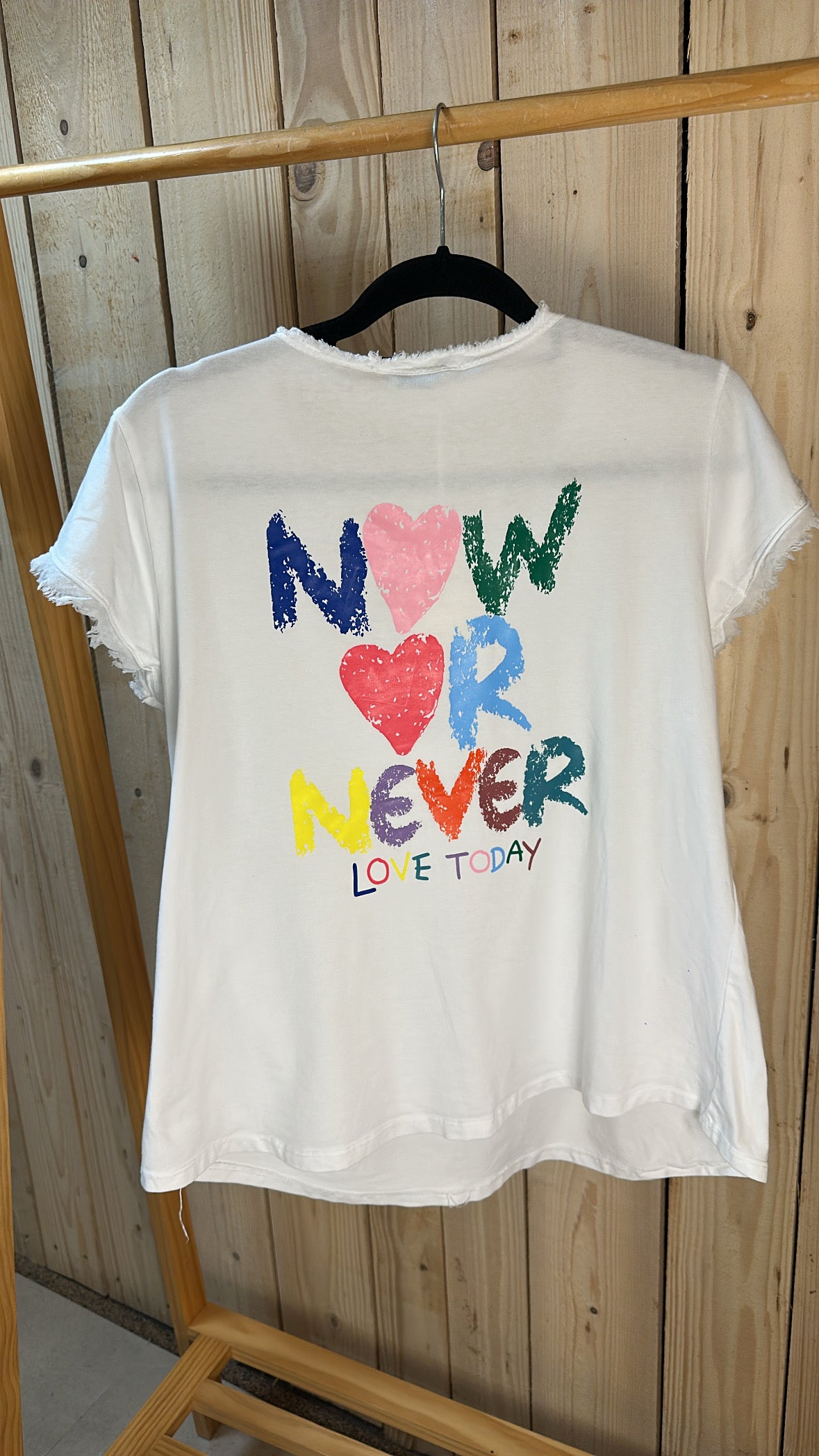 T-shirt " Love Today "