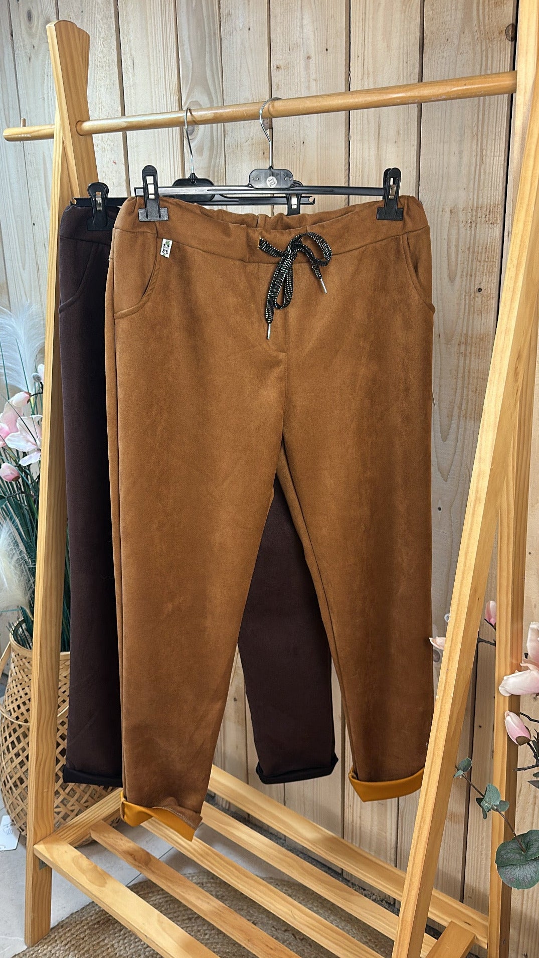 Pantalon suédine