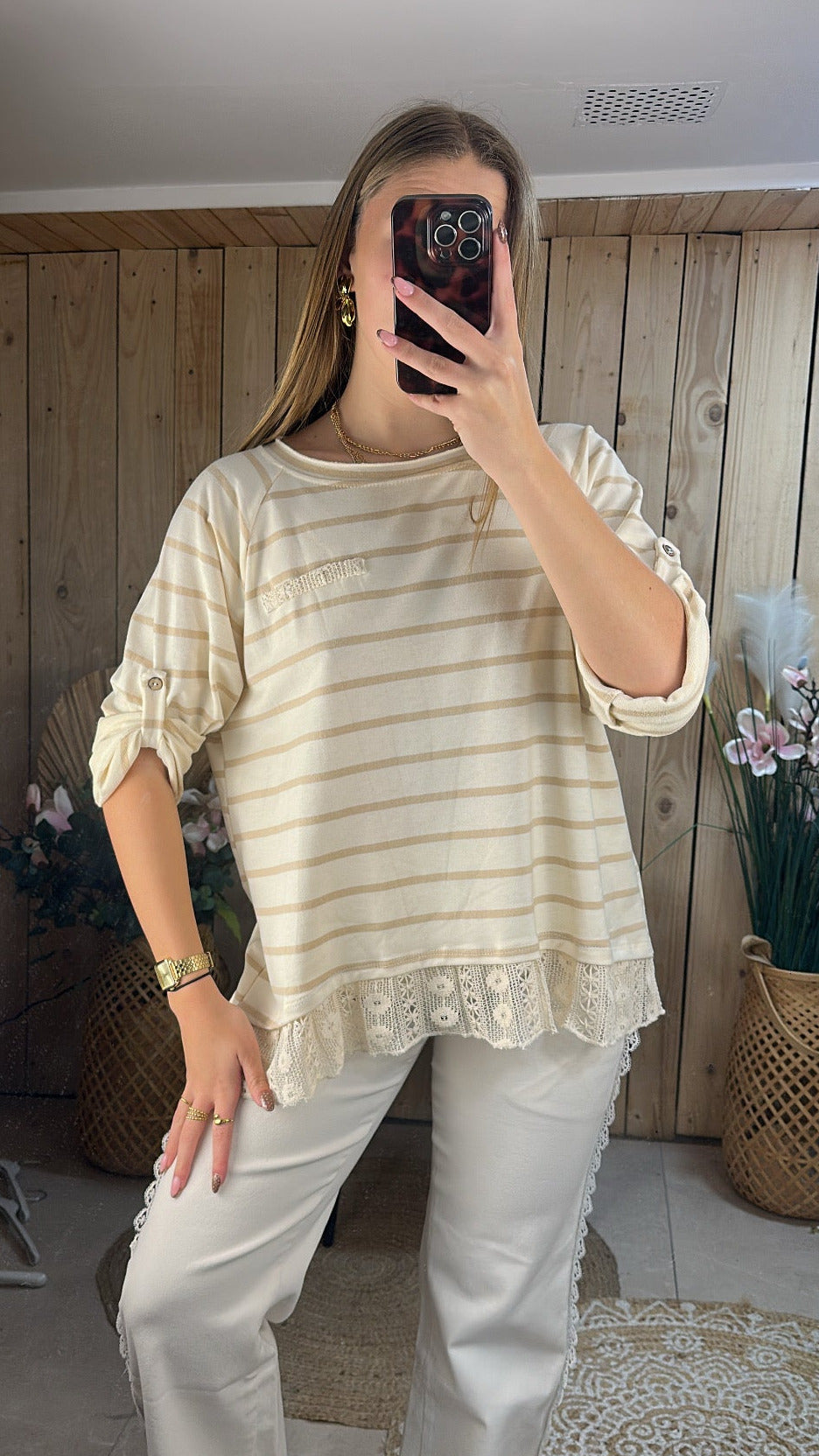 T-shirt rayé/ dentelle