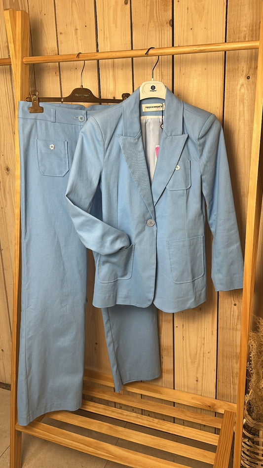 Pantalon tailleur bleu ciel