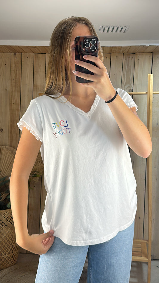 T-shirt " Love Today "