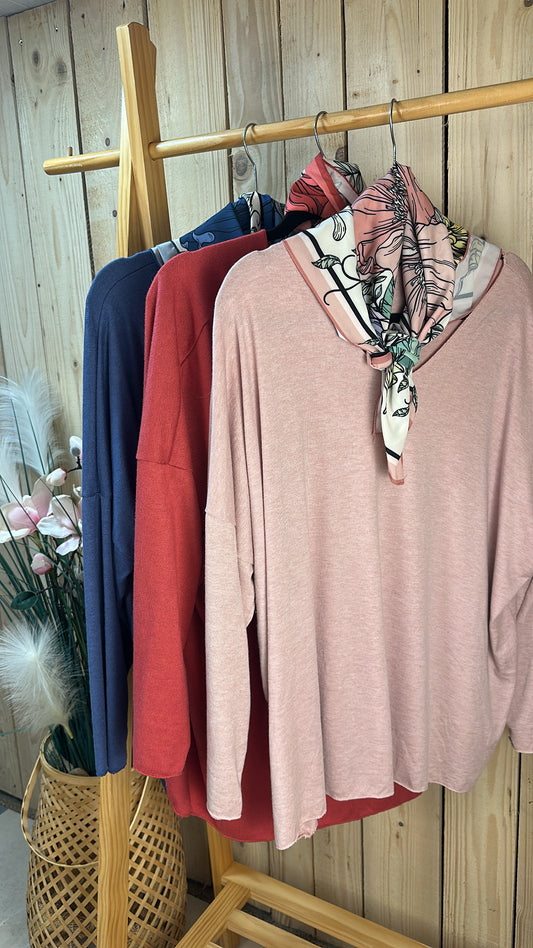 Pull avec foulard