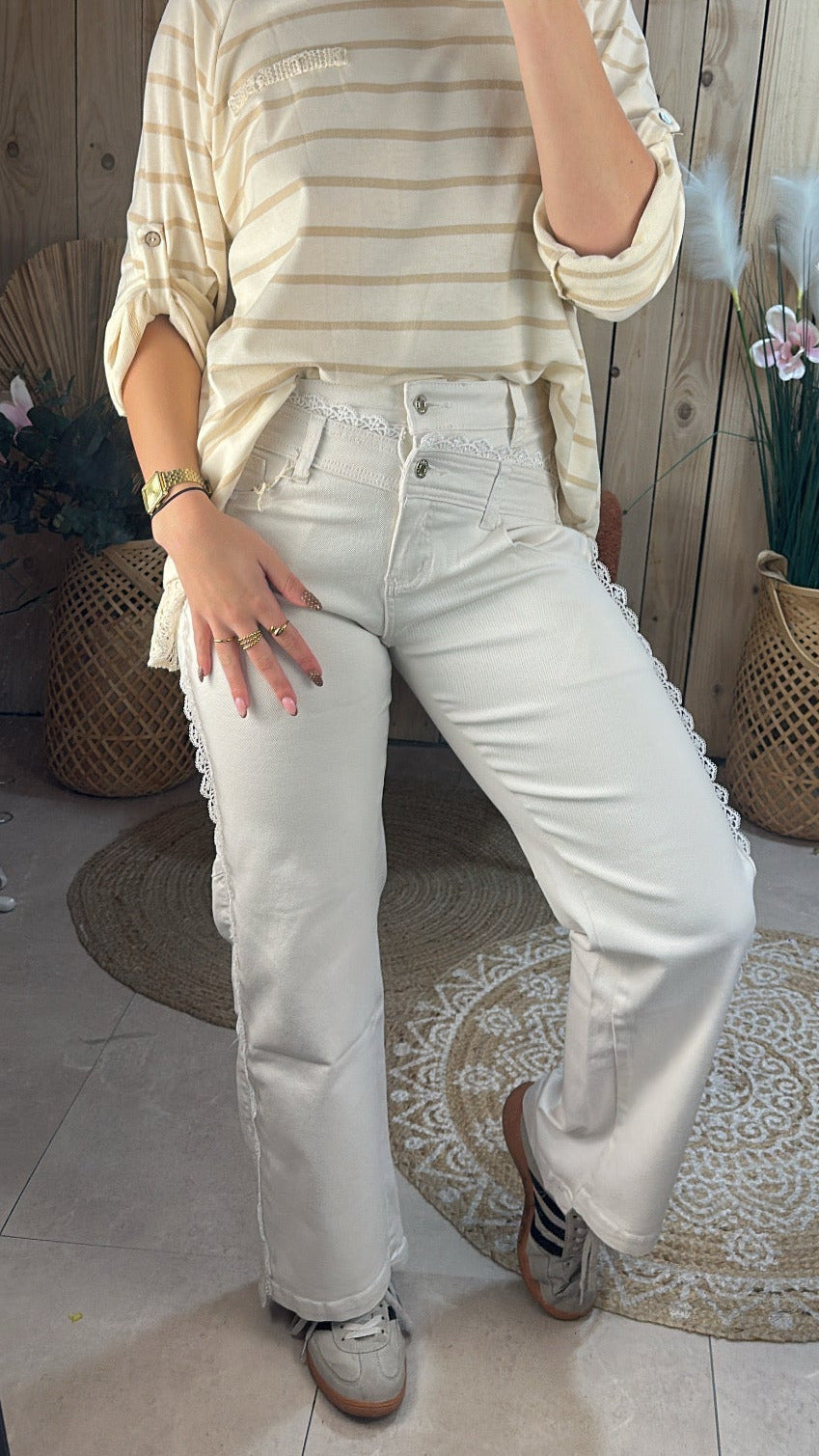Jean écru et dentelle
