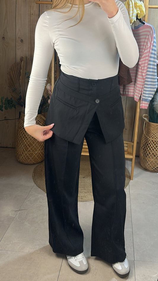 Pantalon tailleur " trompe l'oeil "