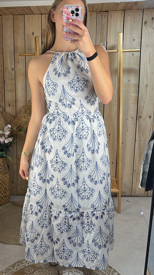 Robe dos nus brodée