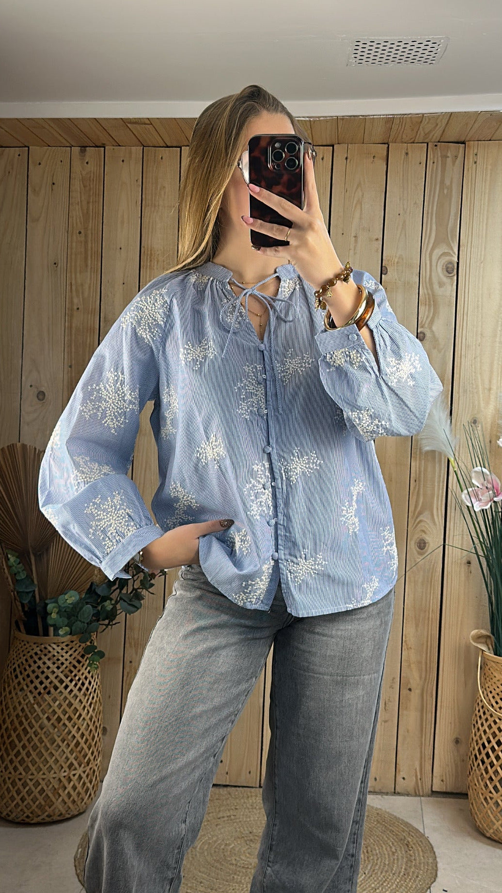 Blouse Bohème à Rayures & Fleurs Brodées