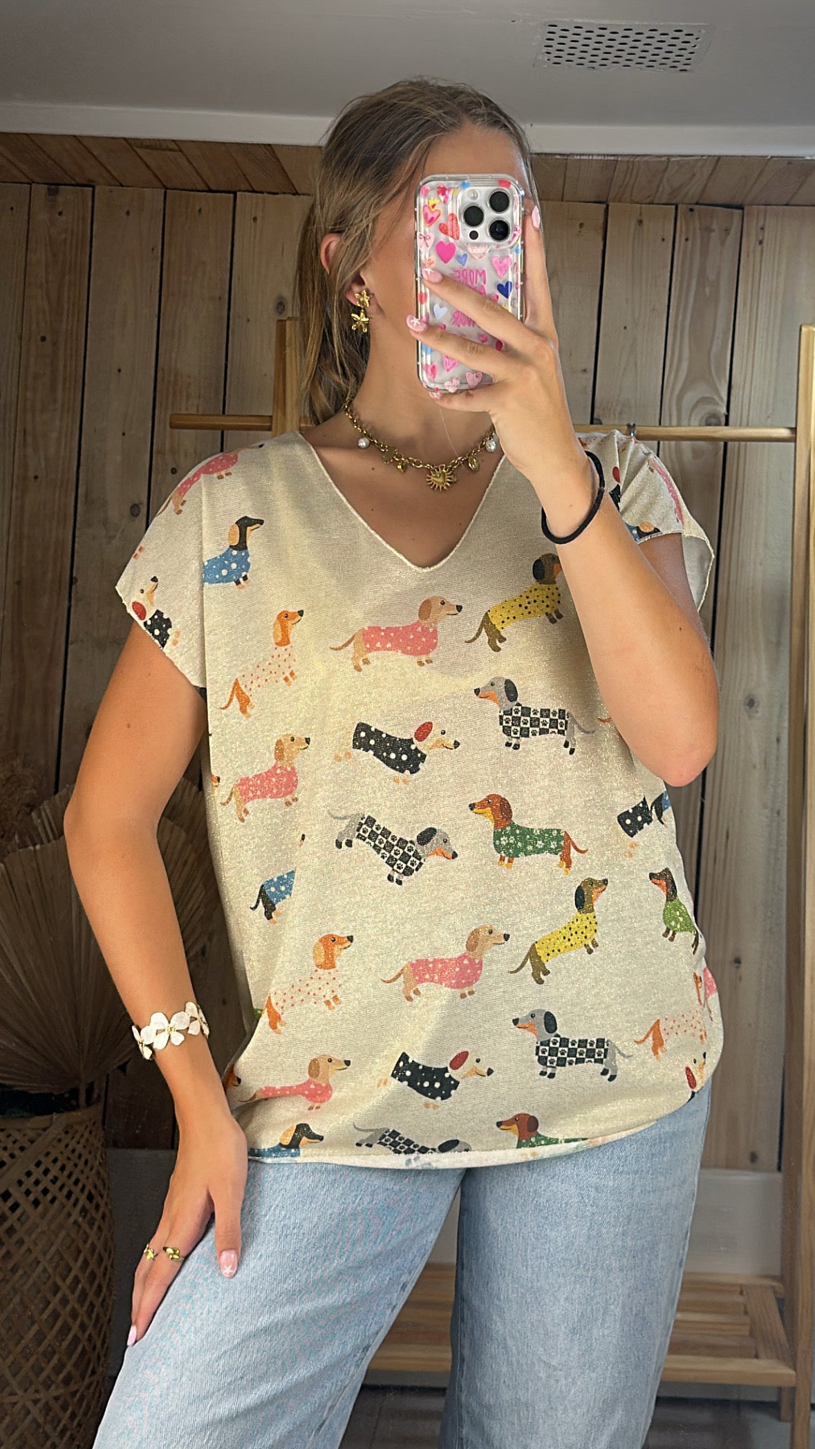 T-shirt dog