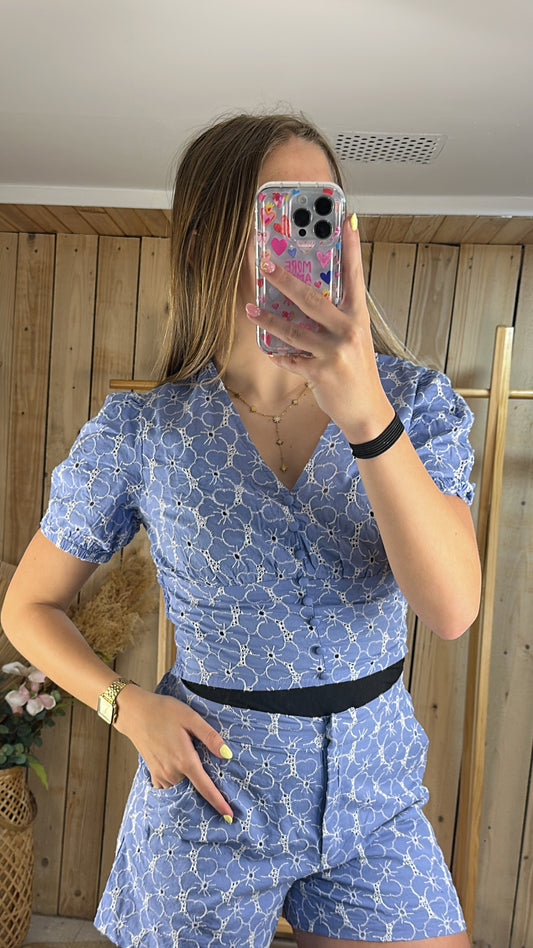 T shirt col V bleu brodé
